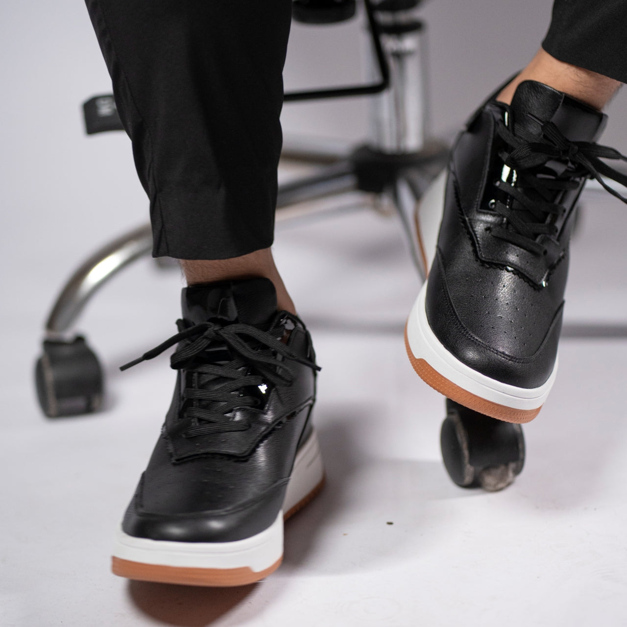 Tênis Casual Thunder - Aumenta Altura 10cm - Couro - Preto - Masculino